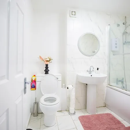 Holiday home Spacious House Near Kings Cross London