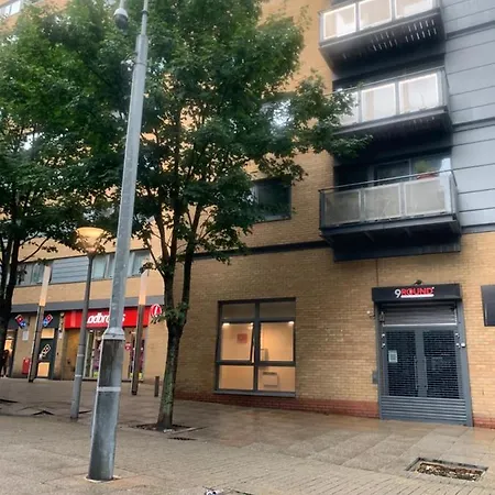 Apartment North Acton Flat