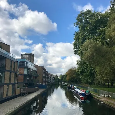 Spacious Modern 1-bed Near Victoria Park & Stadium Apartamento *