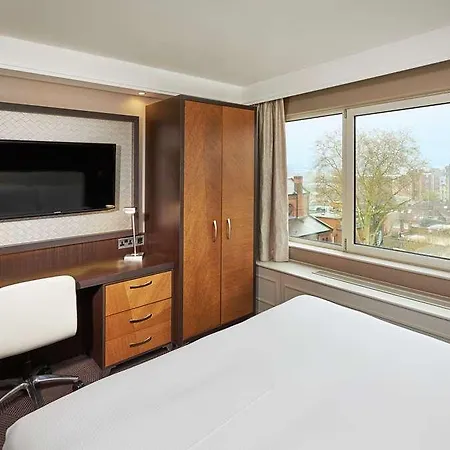 Doubletree By Hilton - Hyde Park Hotel London
