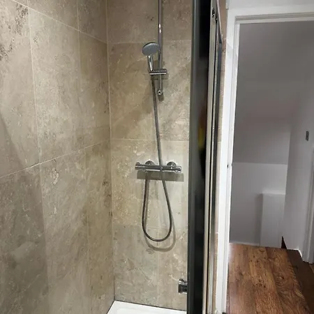 Holiday home Aldo's 2 Bedroom Townhouse N1 London