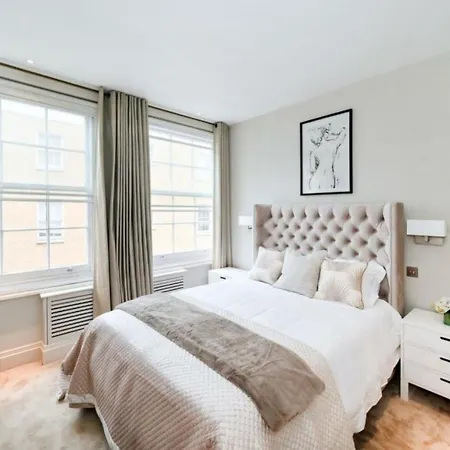 Prime Mayfair Pied De Terre Sleeps 6 Top Floor