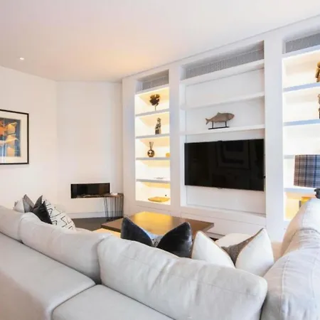 Prime Mayfair Pied De Terre Sleeps 6 Top Floor