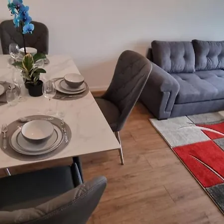 Gottersea 1 Bedroom Flat In Battersea 70 Mq Londyn