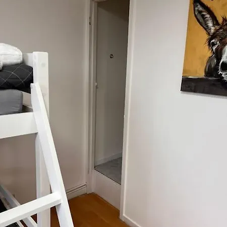 Stunning 2 Bedroom Duplex In The Heart Of Apartment London