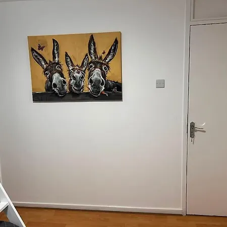 Stunning 2 Bedroom Duplex In The Heart Of London