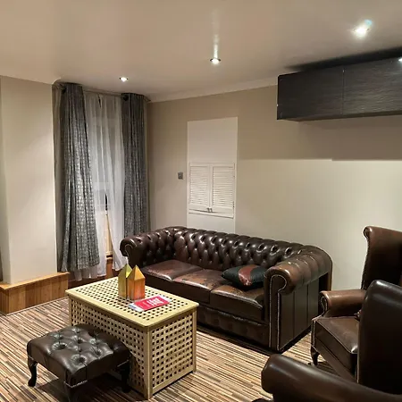 Apartment Flat In London's Primrose Hill London
