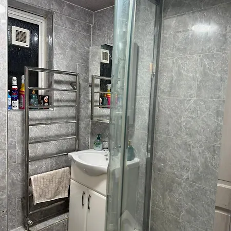 Apartment Flat In London's Primrose Hill London