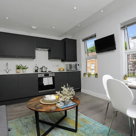 Apartment Aisiki Apartments: Pet-friendly With Air Con & Free Wifi Finchley