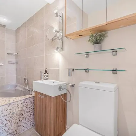 Apartman Chic Cosy Flat In Pimlico, Central Pass The Keys *