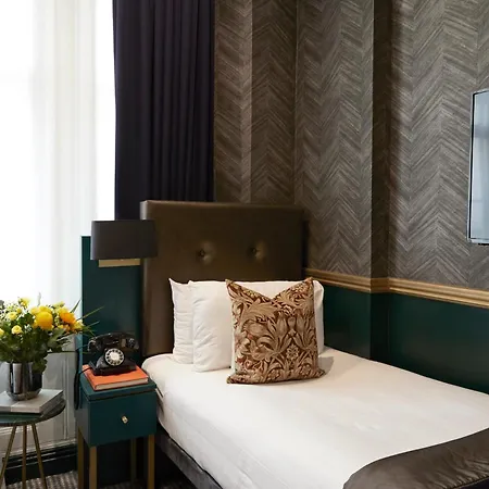 The Portico Hotel