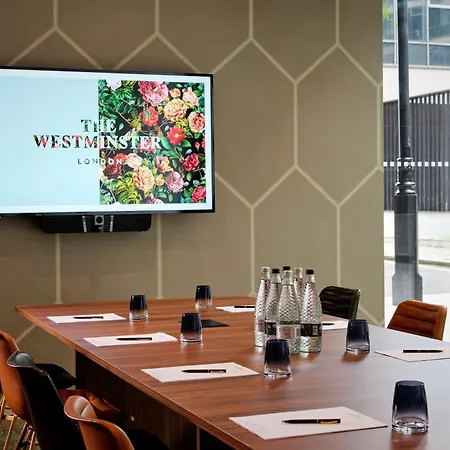 The Westminster London, Curio Collection By Hilton Hotel Londen