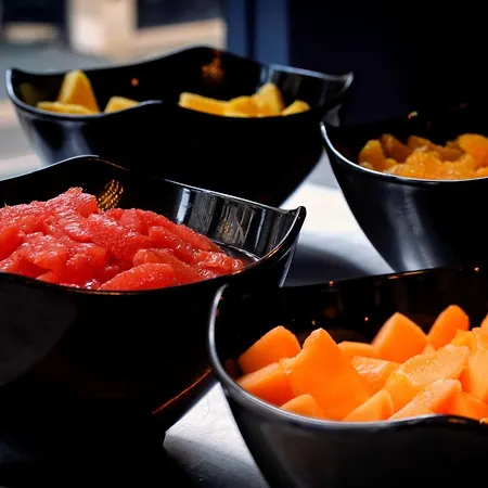 Hotel The Westminster London, Curio Collection By Hilton