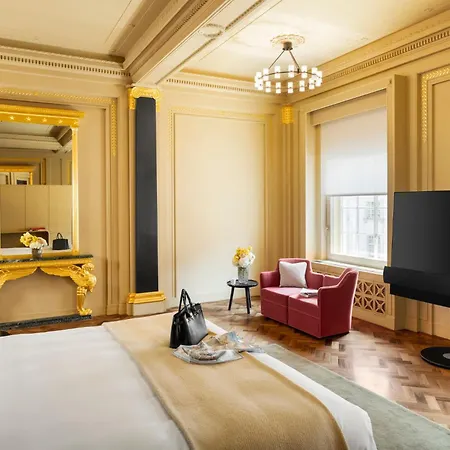 Hotel Cafe Royal 5*