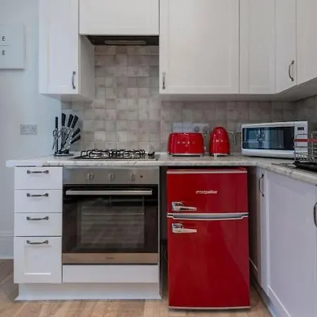 Beautiful 1 Bed Flat Close To Regents Park *
