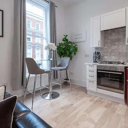 Beautiful 1 Bed Flat Close To Regents Park *