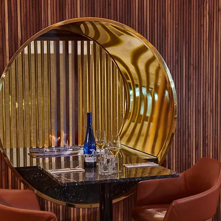 The Level At Melia White House 5*
