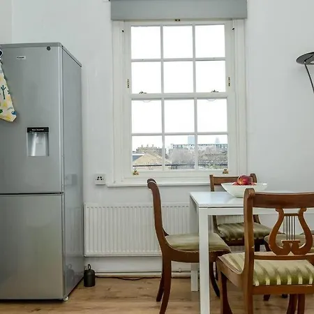 1 Br *zone 1* Elephant&castle *