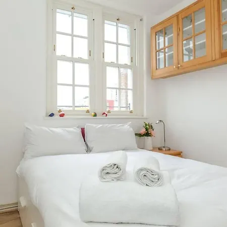 1 Br *zone 1* Elephant&castle *