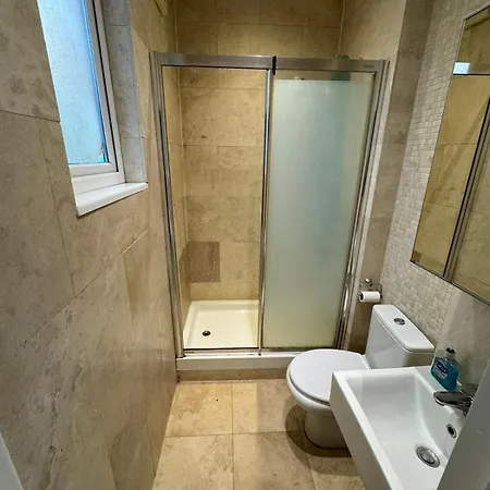 Minutes From Hammersmith And Kensington 2 Apartamento *