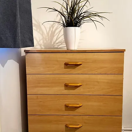 Double In Tooting Bec Homestay *