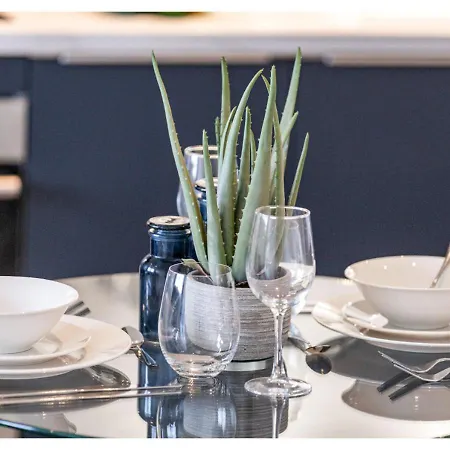 Apartmán Cosmopolitan Living: Upscale 1br Gem In *