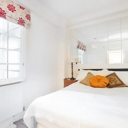 Executive Knightsbridge