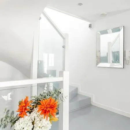 Holiday home Comfortable 4 Bed Mews Town House Near Hyde Park