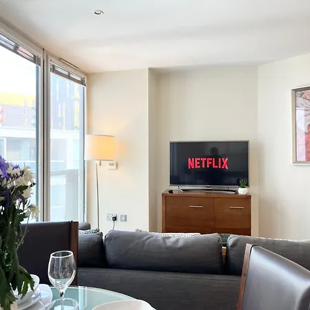 Vip Serviced Perfect Location Business & Leisure *
