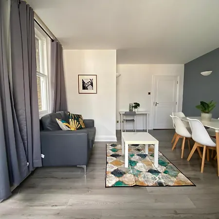 Stylish Escape Apartment