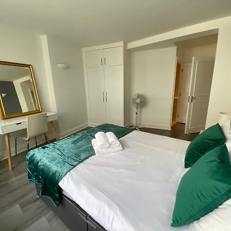 Stylish Escape Apartment