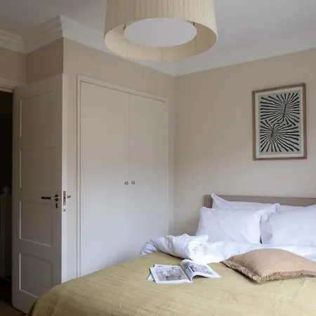 Gulaid House Knightsbridge By Bob W