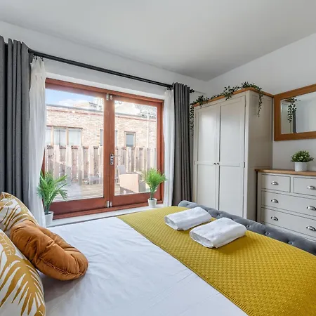 Waterloo With Large Private Terrace - View Of The Eye - 1 Bedroom 1 Bath 公寓 伦敦