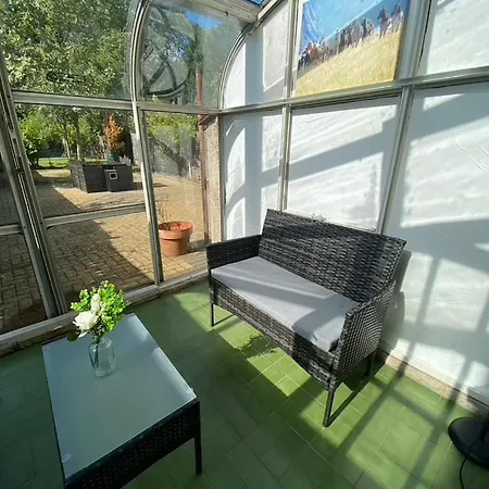 Modern Cozy Oasis: Tony's 3-bedroom Retreat * Catford