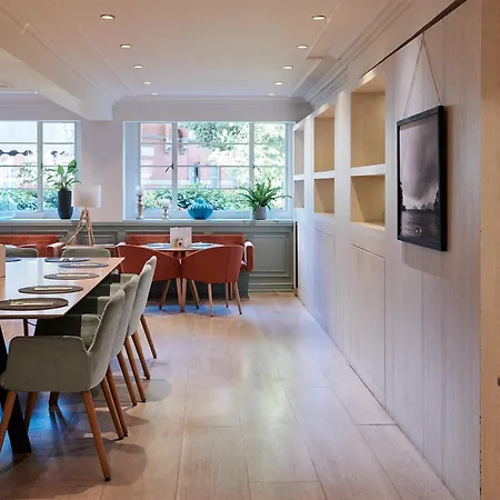 Hotel The Level At Melia White House