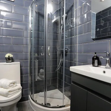 Aisiki Apartments: Pet-friendly With Air Con & Free Wifi *