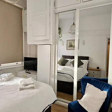 Apartment Modern Flat In Victorian West Kensington Mansion *