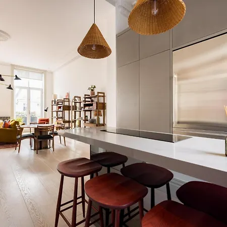 The Tree House 2 Bedroom By Hyde Park