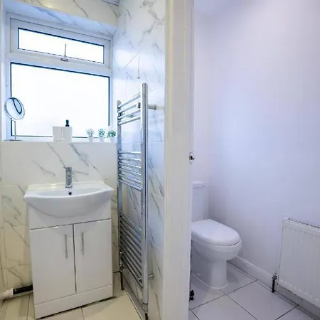 Cosy Flat By Selhurst Park, Of Crystal Palace Norwood