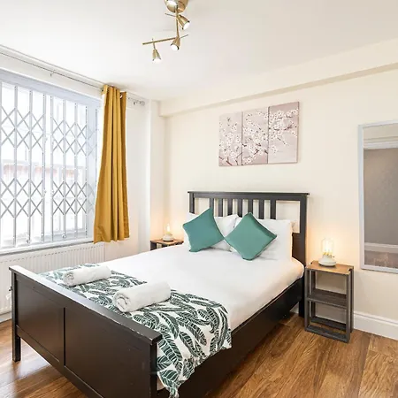 3 Bedrooms Near Hyde Park & Oxford St * London