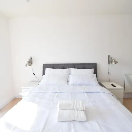 Heights Apartment Edgware