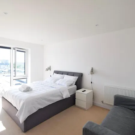 Heights Apartment *