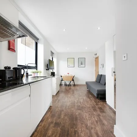 Apartment Lanes By Morethanstays London