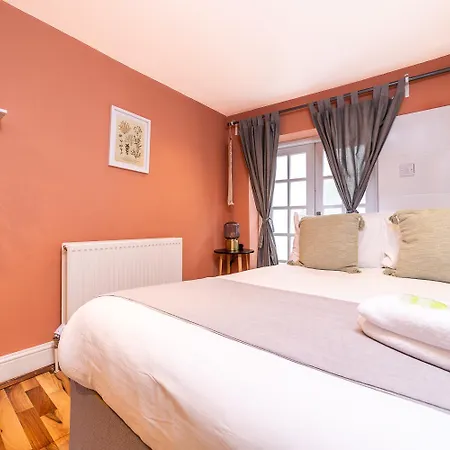 Paddington-marble Arch Duplex Apartment