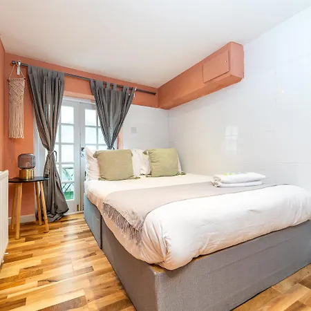 Paddington-marble Arch Duplex