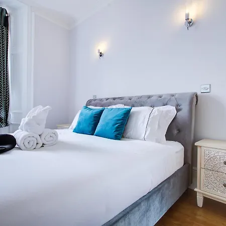 Apartment Hyde Park