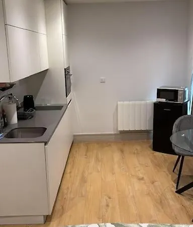 Cozy And Comfortable Apartment