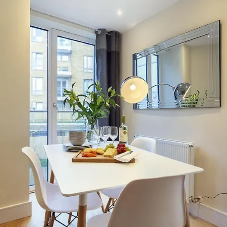 Indescon Square- Canary Wharf By Interhome Londra