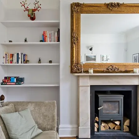 Charming 2-bed Near Buckingham Palace *