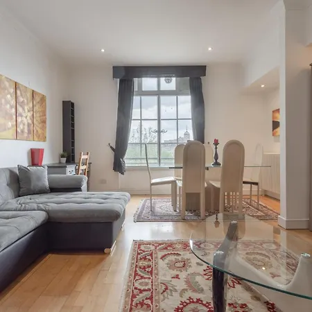 Apartment Large & 2bd Flat - Tower Hill